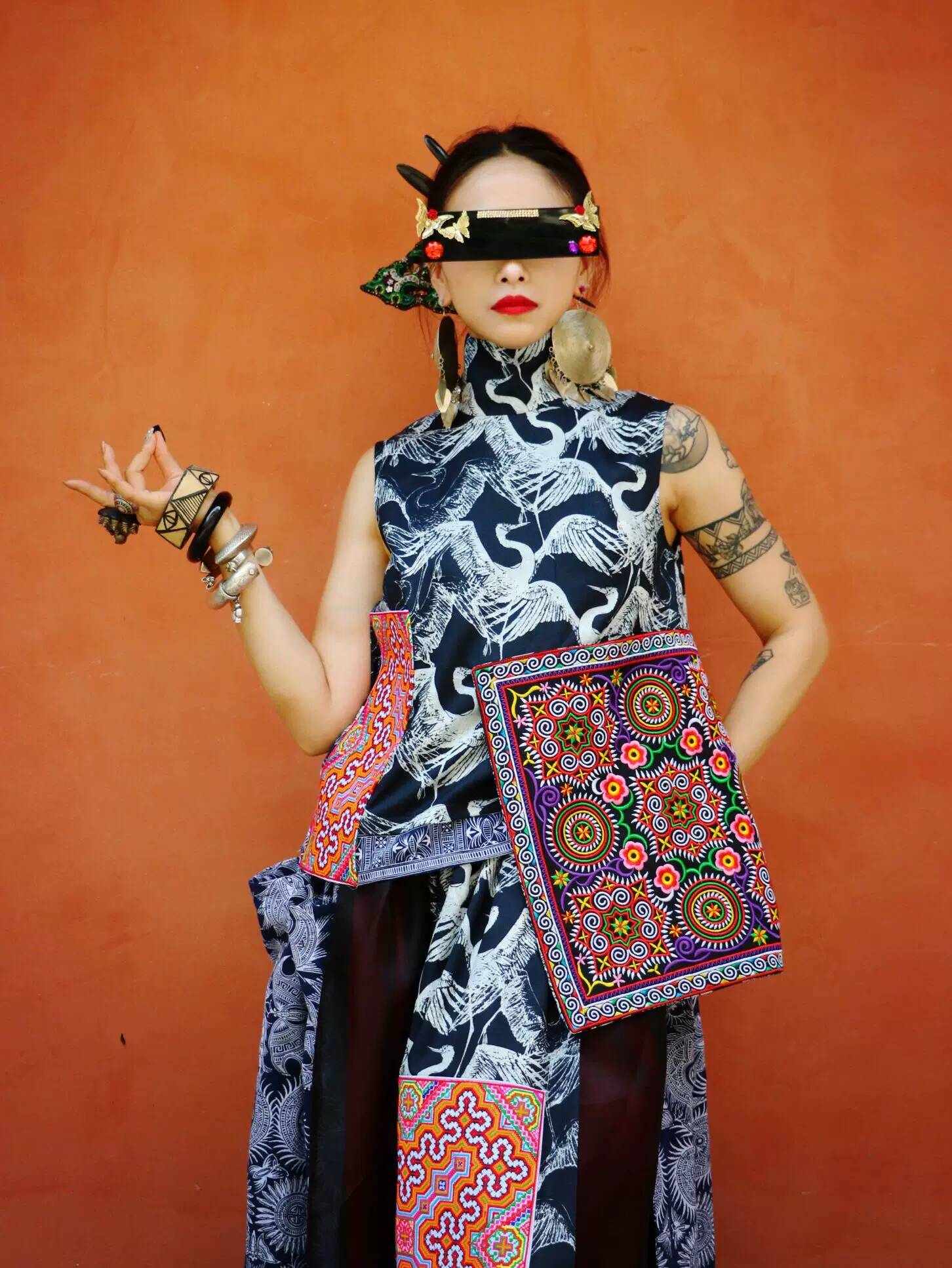 Traditional Miaojiang Girls Cl - Ethnic Clothing & Online Fashion Store Khaadi Pk 评论和价格