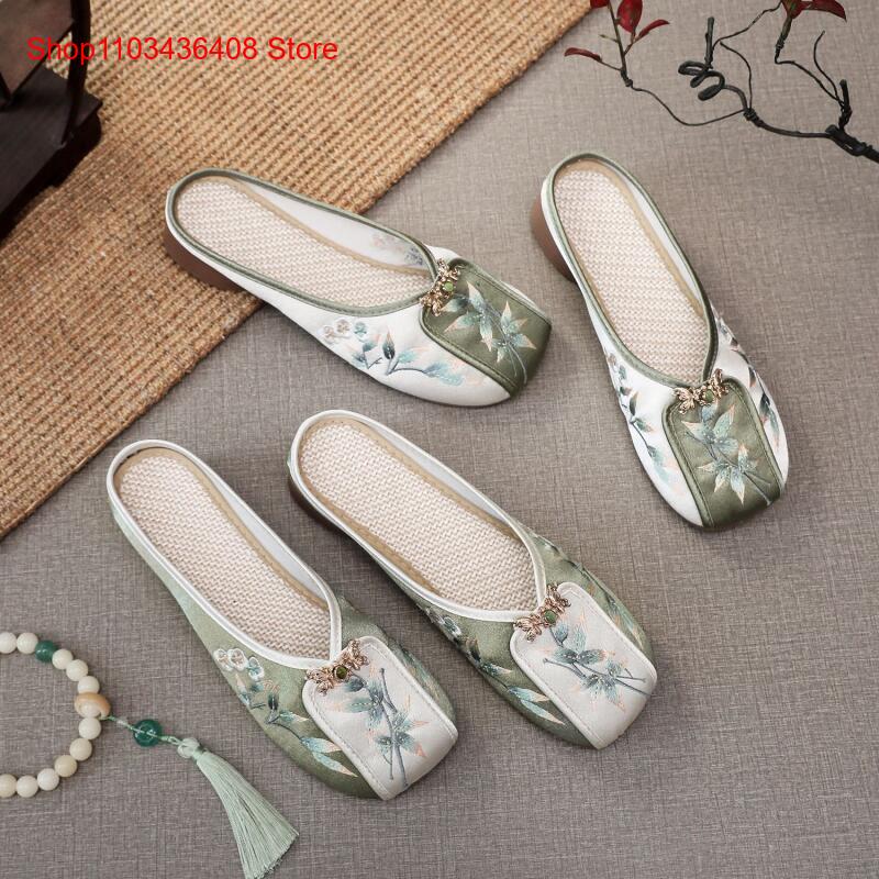 New Embroidered Slippers for H - Ethnic Fashion 评论和价格