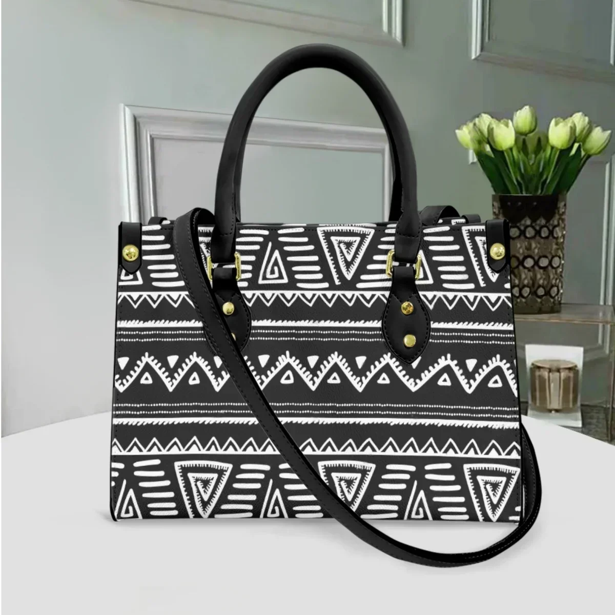 Vintage Ethnic PU Leather Shou - Ethnic Chic Fashion 评论和价格
